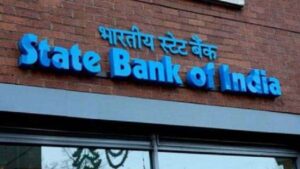 Recruitment is going on at State Bank Of India.